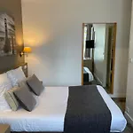Hotel Adonis