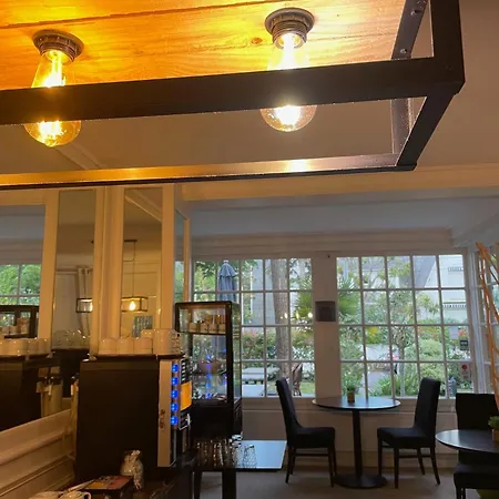 ホテル Adonis La Baule