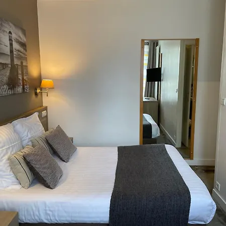 Hotel Adonis